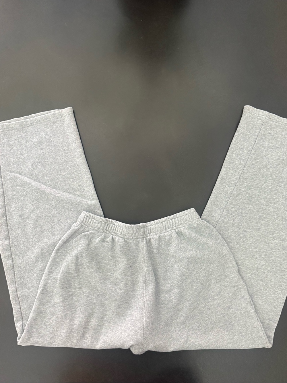 Brandy Melville Wide Leg Sweatpants - Picture 3 of 4